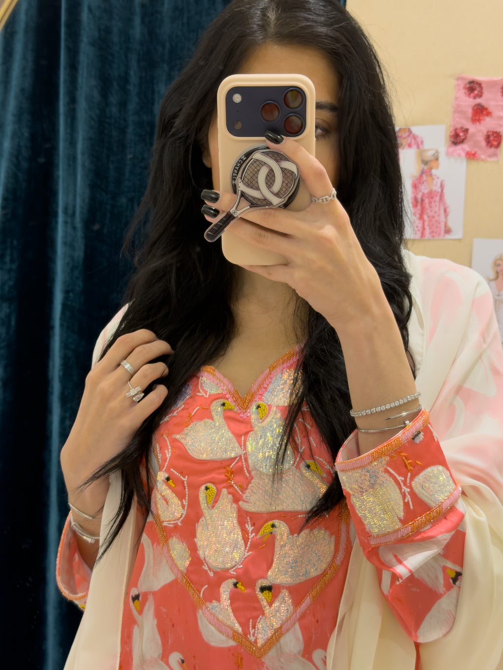 119C | mini swan song jalabiya 🦢🩷