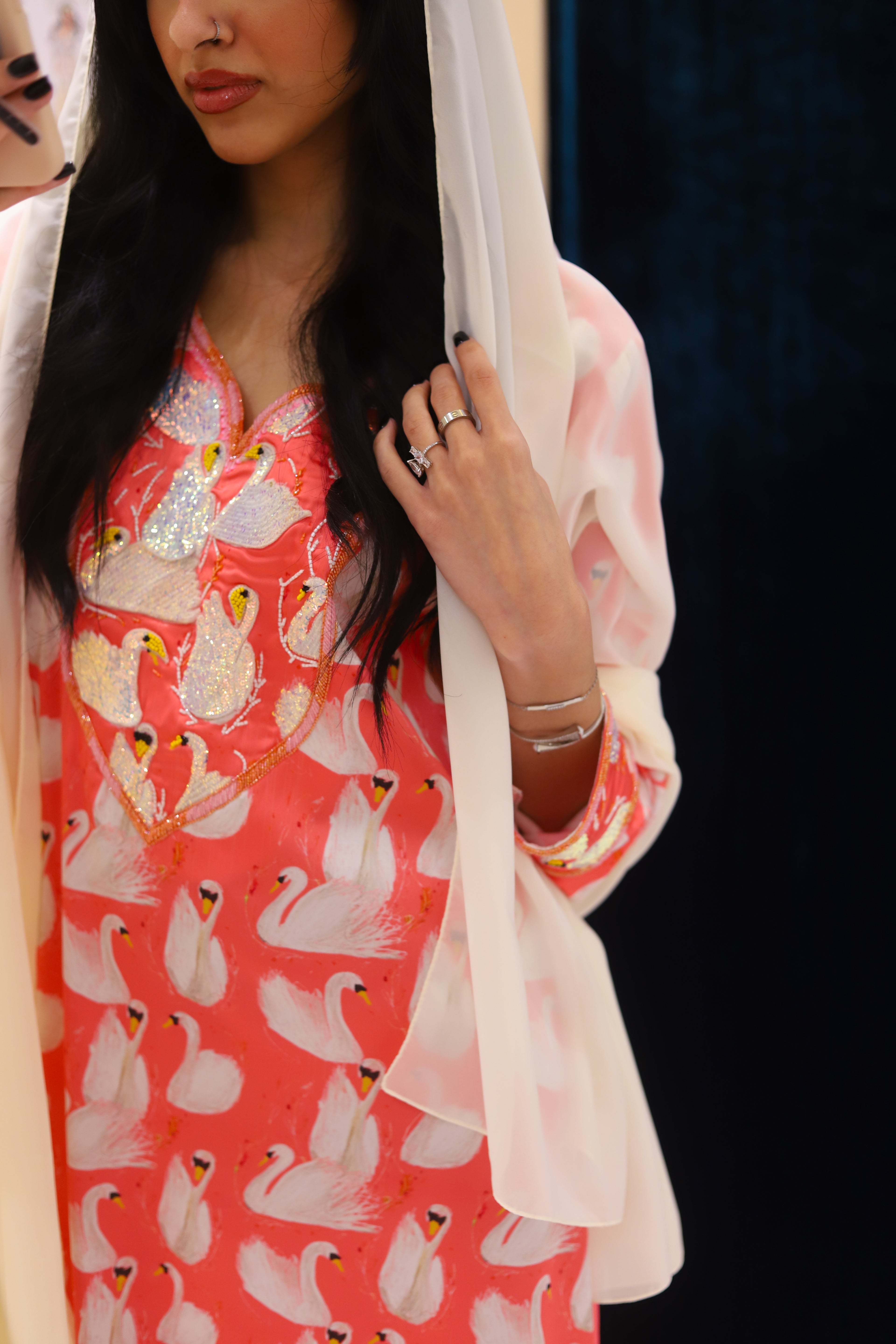 119 | swan song jalabiya 🦢🩷